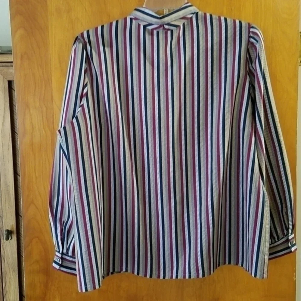Koret Vintage Exaggerated Sleeve Stripe‎ Button Down Bow Tie Blouse